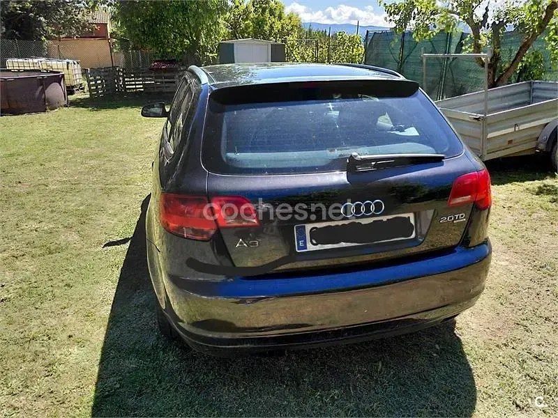 Usado Audi A3 Attraction 140 CV (102 kW) 2007 Negro Utilitario