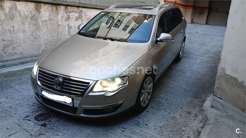 Usado VW Passat Advance 170 CV (125 kW) 2006 Beige Familiar