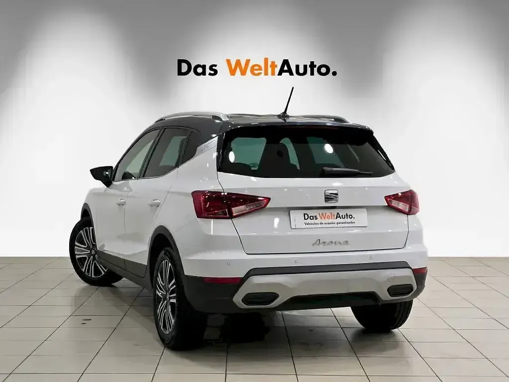 Usado Seat Arona Xperience 115 CV (84 kW) 2025 Blanco SUV