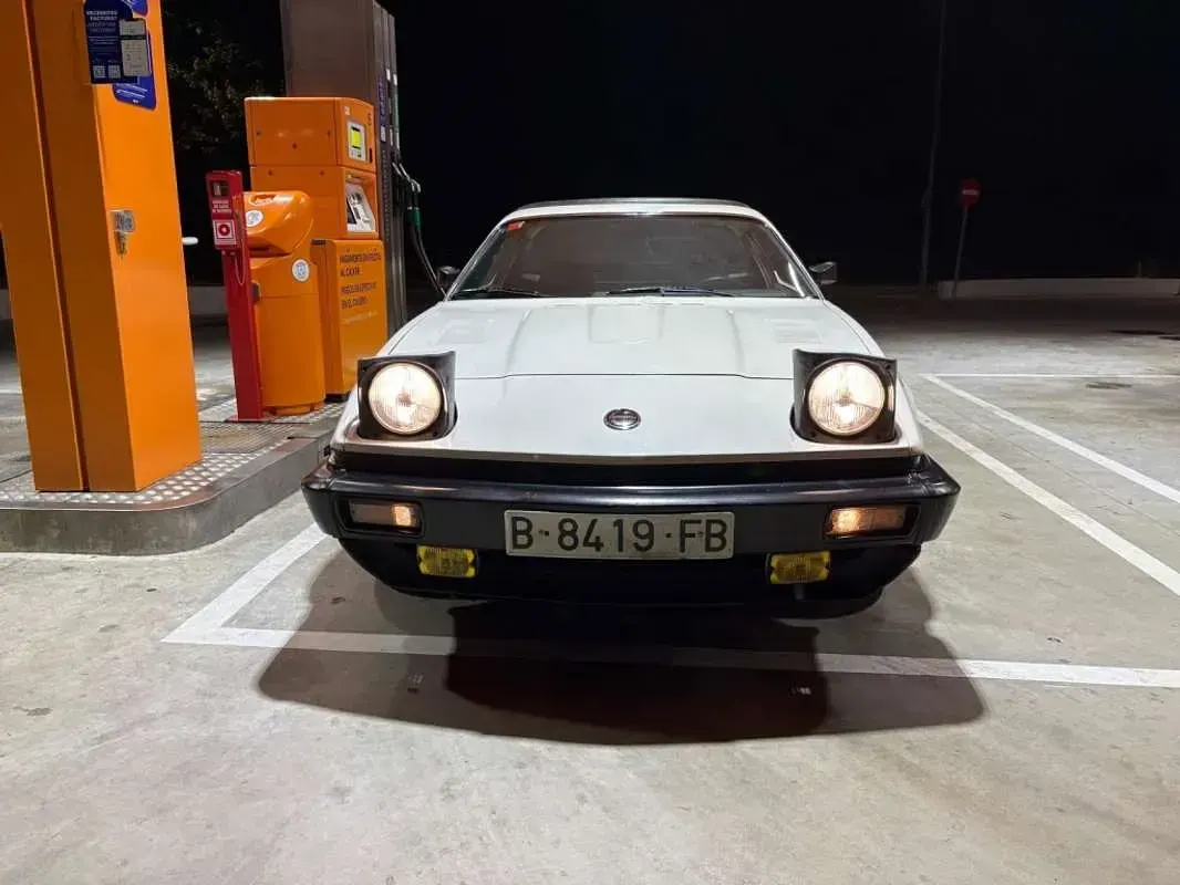 Usado Triumph TR7 105 CV (77 kW) 1981 Blanco Coupe