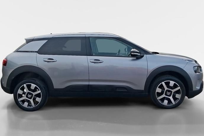 Usado Citroën C4 Cactus Shine 99 CV (72 kW) 2019 Utilitario