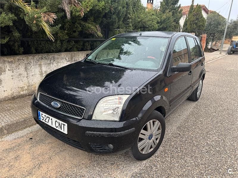 Usado Ford Fusion 100 CV (73 kW) 2005 Negro Berlina