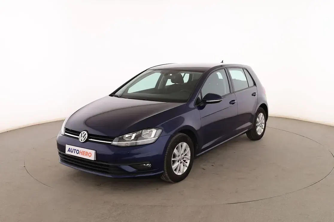 Usado VW Golf VII 116 CV (85 kW) 2019 Berlina