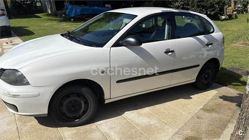 Usado Seat Ibiza Fresh 64 CV (47 kW) 2005 Blanco Utilitario