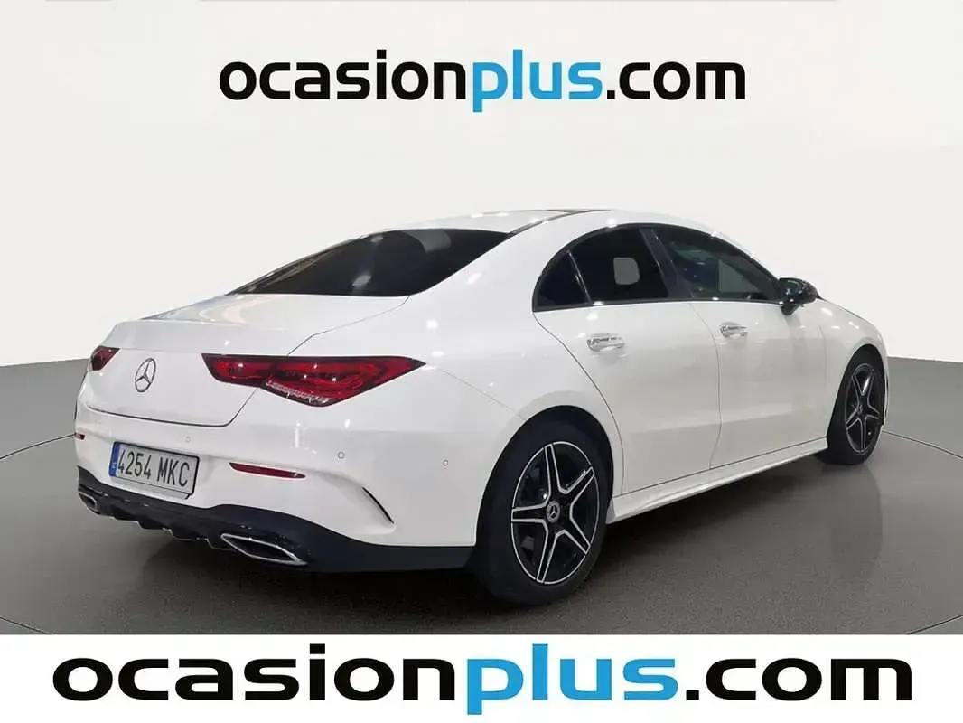 Usado Mercedes CLA200 AMG 150 CV (110 kW) 2023 Blanco Coupe