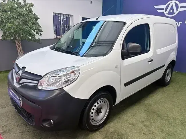 Usado Renault Kangoo 90 CV (66 kW) 2018 Blanco Monovolumen