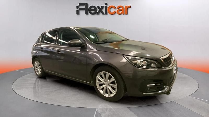 Gris Usado 2018 Peugeot 308 Style Utilitario | 8970 € (Buen precio) - Imagen 1/4