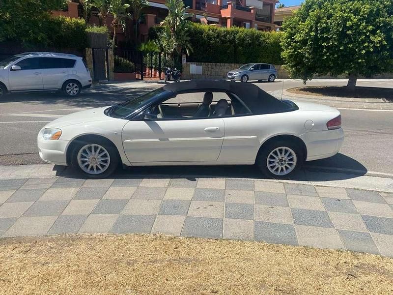 Usado Chrysler Sebring Cabriolet Limited 203 CV (149 kW) 2004 Blanco Descapotable