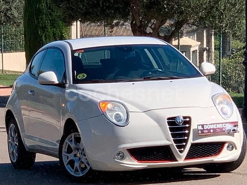 Beige Usado 2008 Alfa Romeo MiTo Distinctive Utilitario | 4980 € (Buen precio) - Imagen 1/4