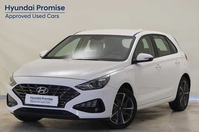Usado 2024 Hyundai i30 | 17.990 € (Buen precio) - Imagen 1/4