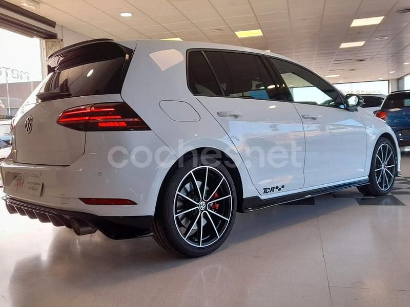 Usado VW Golf VII GTI Clubsport 301 CV (221 kW) 2021 Blanco Utilitario