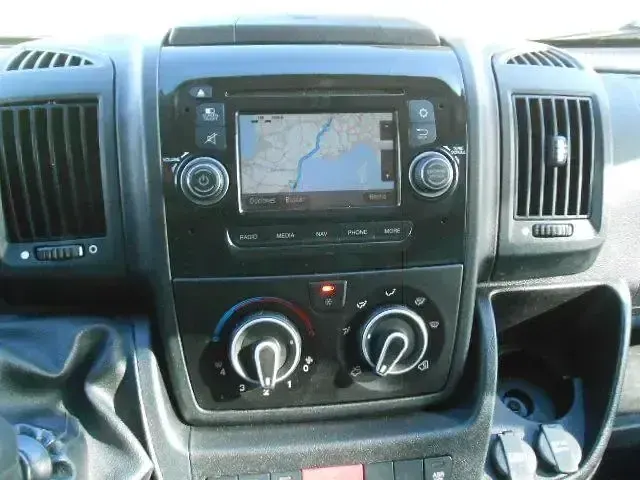 Usado Peugeot Boxer 110 CV (80 kW) 2018 Blanco Van