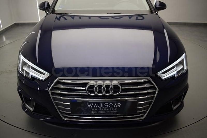 Usado Audi A4 S-Line 150 CV (110 kW) 2019 Azul Berlina