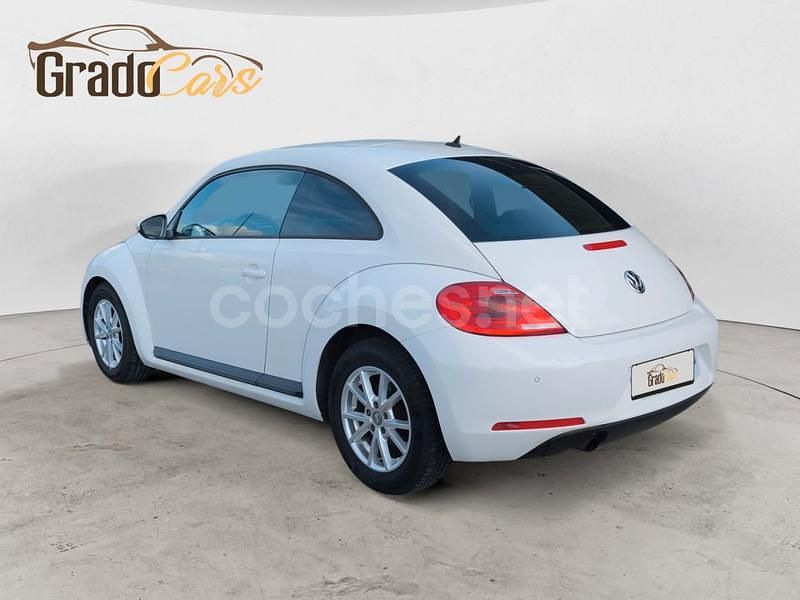 Usado VW Beetle 105 CV (77 kW) 2013 Blanco Berlina