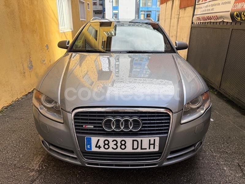 Gris / plata Usado 2006 Audi A4 S-Line Familiar | 4999 € (Precio justo) - Imagen 1/4