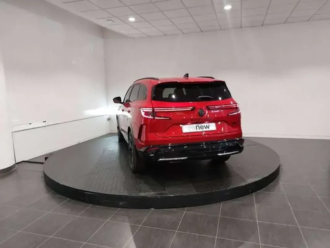 Usado Renault Espace Techno Esprit Alpine 131 CV (96 kW) 2025 Rojo SUV