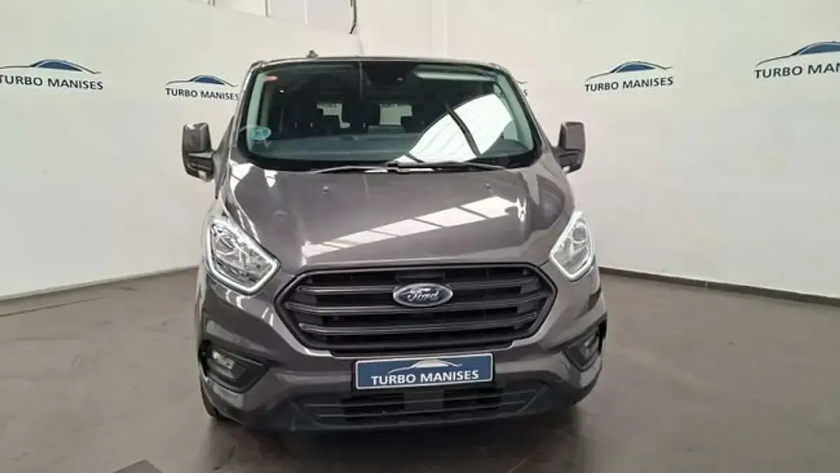 Usado Ford Transit Custom Trend 150 CV (110 kW) 2023 Gris Familiar