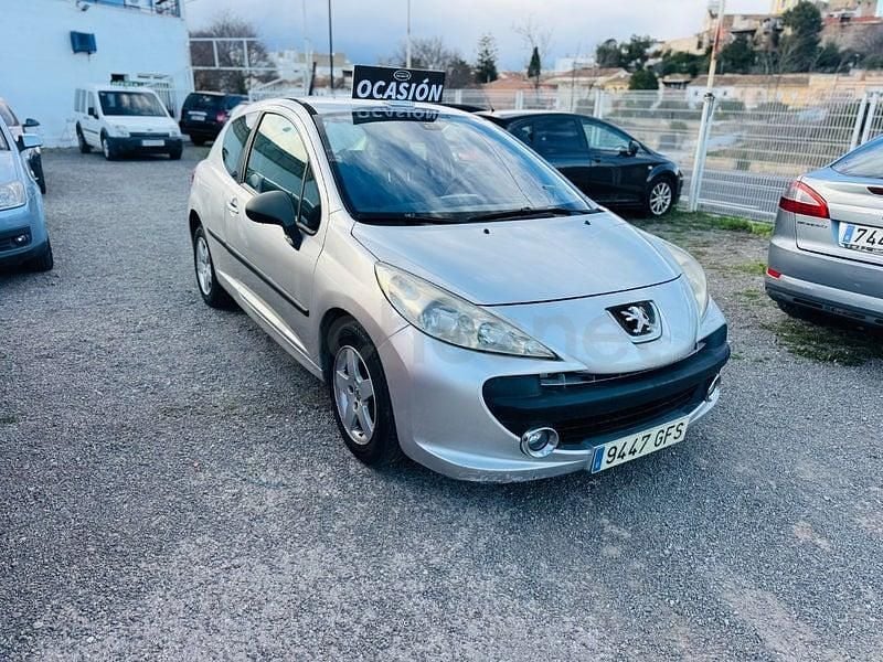Usado Peugeot 207 95 CV (69 kW) 2009 Gris / plata Berlina
