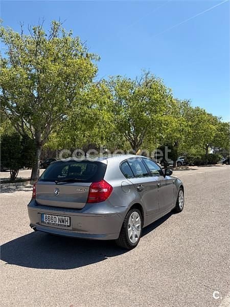 Usado BMW 116 115 CV (84 kW) 2010 Gris / plata Utilitario
