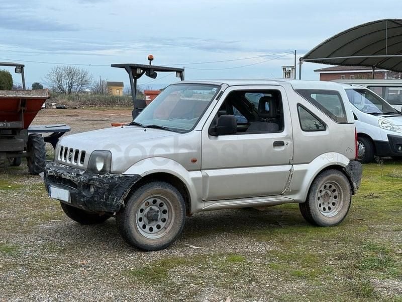 Usado Suzuki Jimny 80 CV (58 kW) 2002 Gris / plata SUV