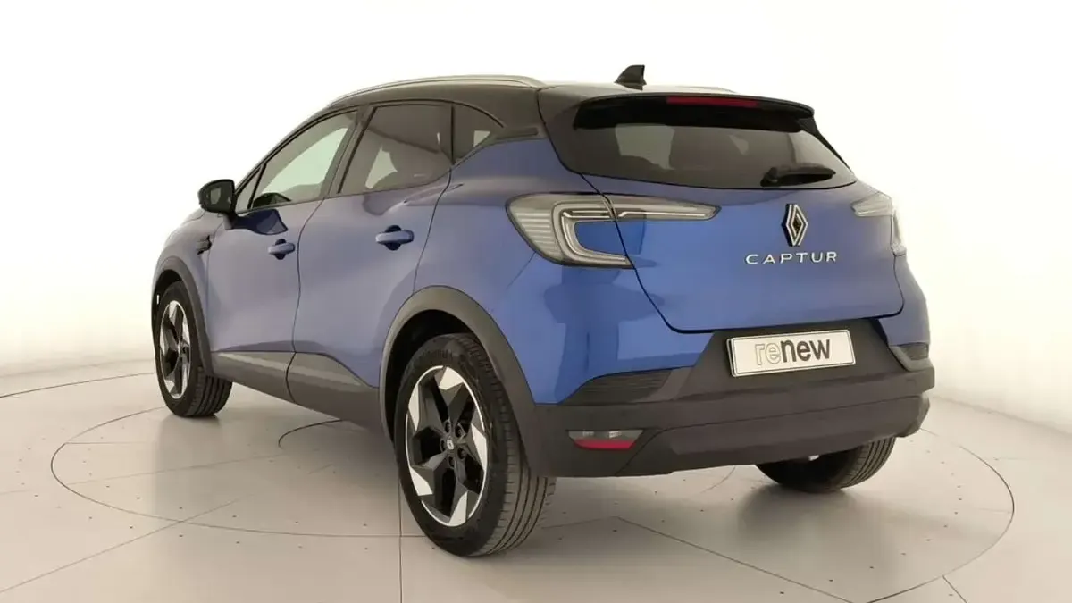 Usado Renault Captur Techno 101 CV (74 kW) 2025 Azul SUV