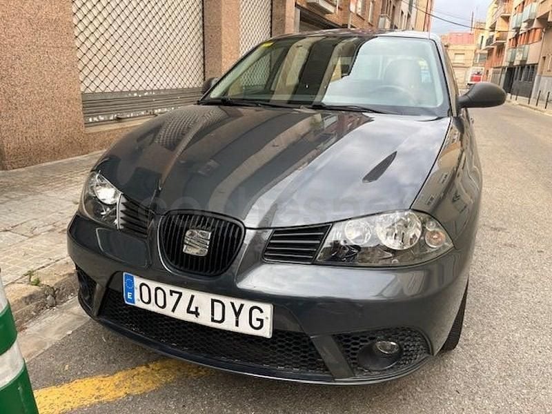 Usado Seat Ibiza Stylance 75 CV (55 kW) 2006 Gris / plata Utilitario