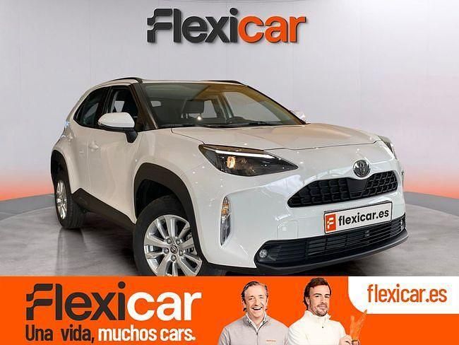 Blanco Nuevo 2024 Toyota Yaris Hybrid Active | 25.990 € (Un poco caro) - Imagen 1/4