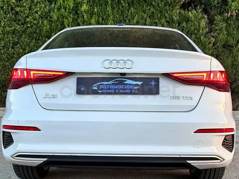 Usado Audi A3 Premium 150 CV (110 kW) 2022 Blanco Berlina