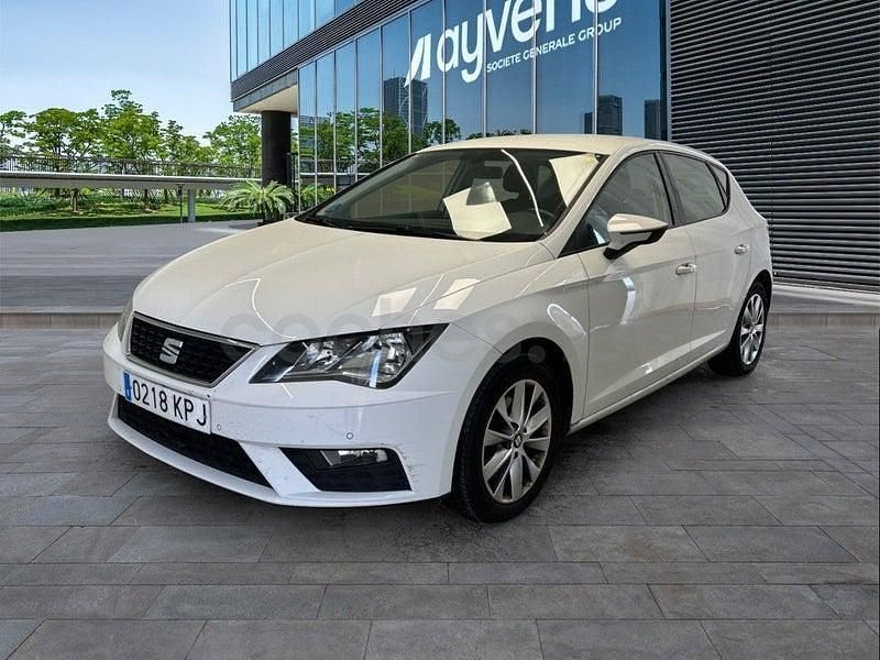 Usado Seat Leon Style 110 CV (80 kW) 2018 Blanco Berlina