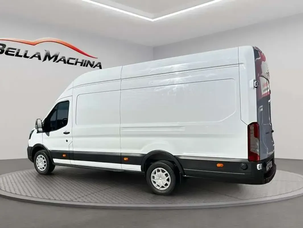 Usado Ford Transit 170 CV (125 kW) 2023 Blanco Van