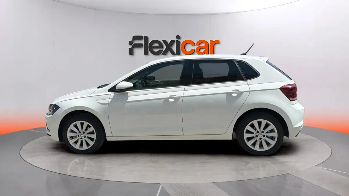 Usado VW Polo Sportline 116 CV (85 kW) 2019 Blanco Utilitario