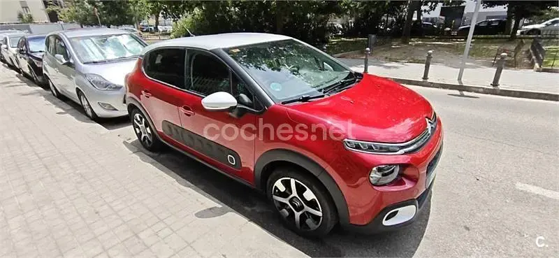 Usado Citroën C3 PureTech 82 CV (60 kW) 2018 Rojo Utilitario