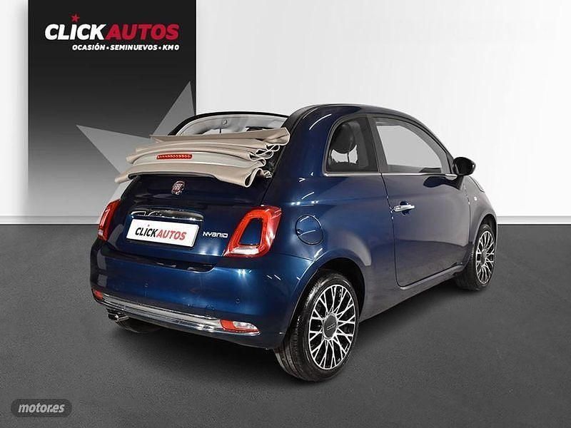 Usado Fiat 500 70 CV (51 kW) 2023 Azul Descapotable