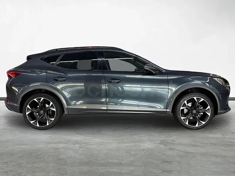 Usado Cupra Formentor 150 CV (110 kW) 2022 Gris / plata SUV