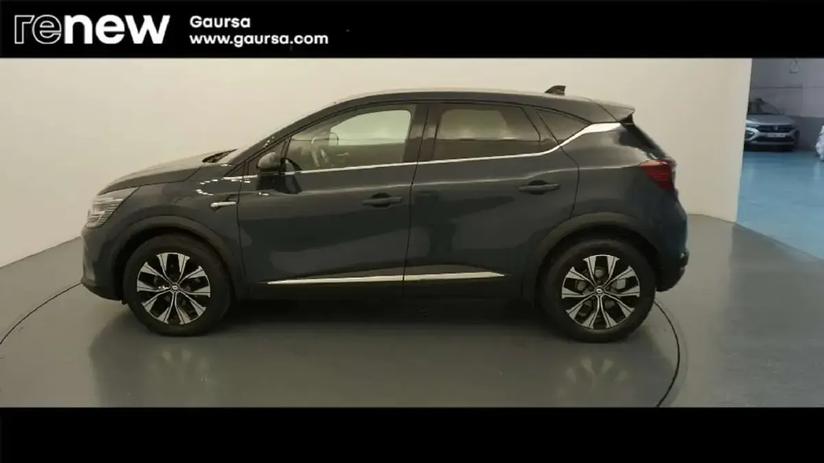 Usado Renault Captur Techno 140 CV (102 kW) 2023 Azul SUV