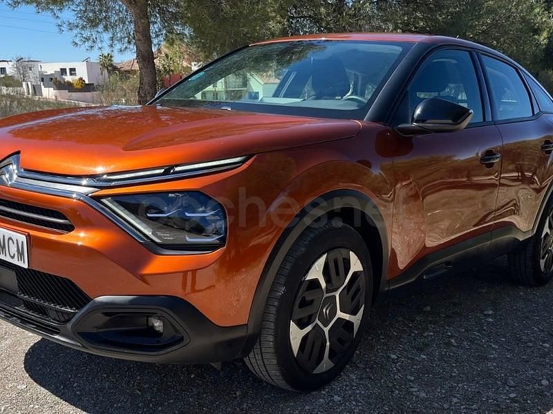 Usado Citroën C4 Feel 131 CV (96 kW) 2023 Marrón SUV