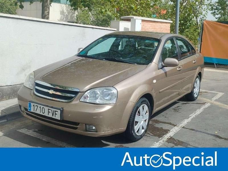 Beige Usado 2007 Chevrolet Nubira SE Berlina | 4990 € - Imagen 1/2