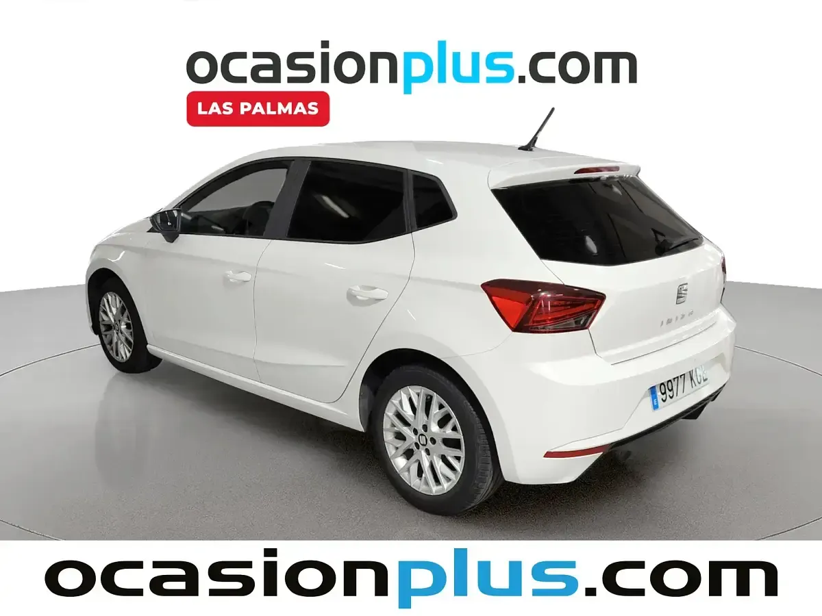 Usado Seat Ibiza Style 95 CV (69 kW) 2017 Blanco Berlina
