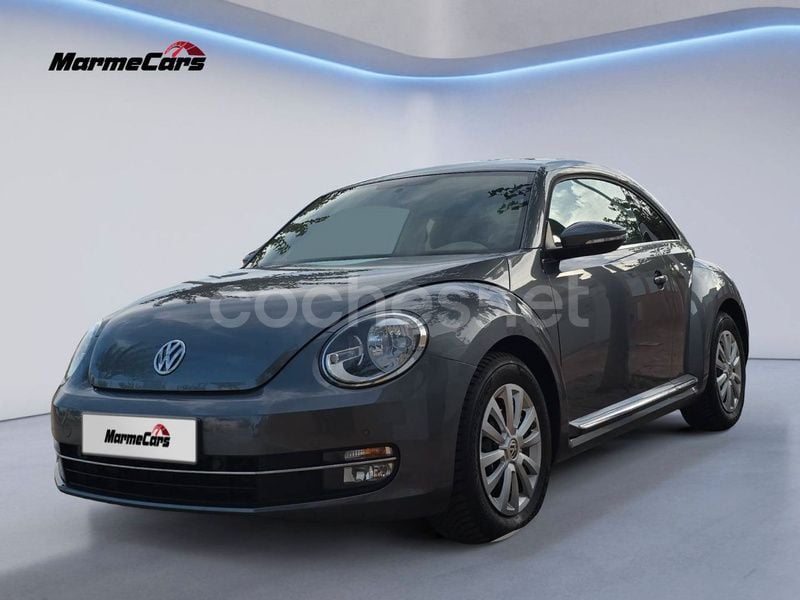 Gris / plata Usado 2014 VW Beetle Design Berlina | 12.999 € (Precio justo) - Imagen 1/4