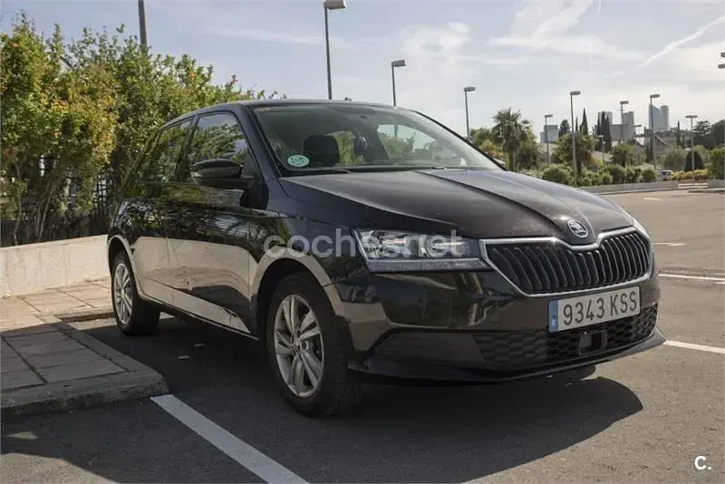 Usado Skoda Fabia Ambition 75 CV (55 kW) 2019 Negro Utilitario