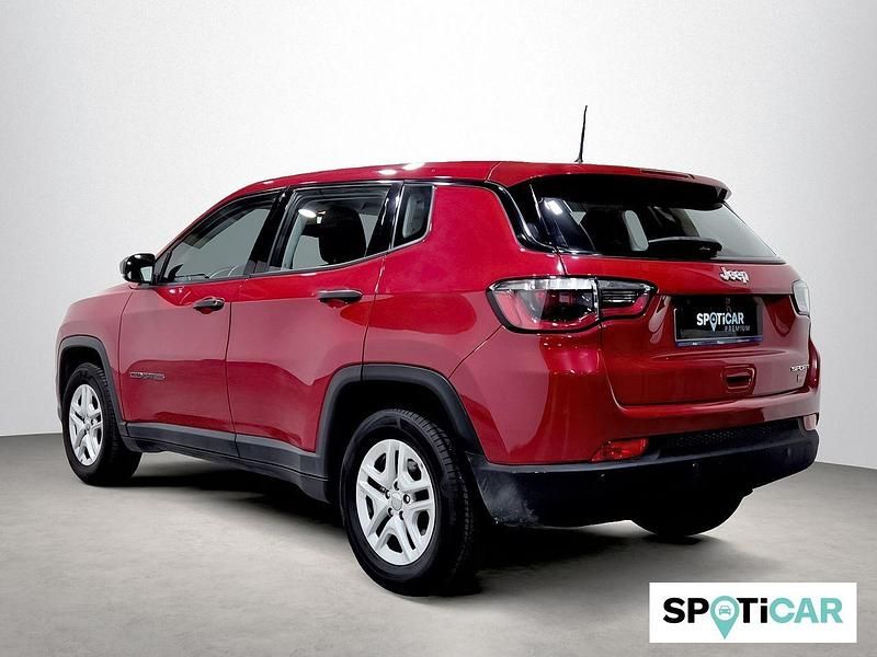 Usado Jeep Compass 140 CV (102 kW) 2019 Rojo SUV