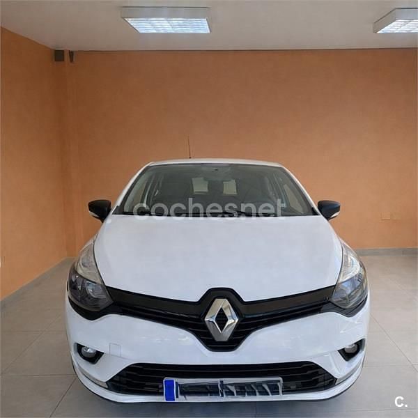 Usado Renault Clio IV Business 75 CV (55 kW) 2019 Blanco Berlina