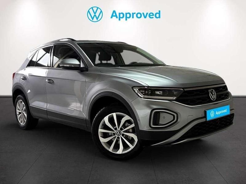 Plateado Usado 2024 VW T-Roc Life SUV | 23.900 € (Buen precio) - Imagen 1/4