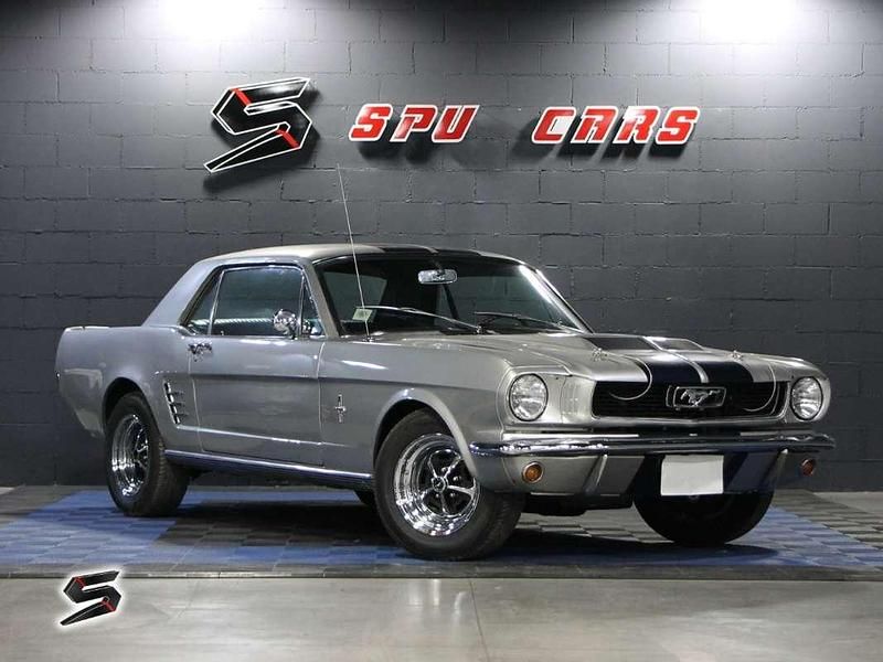 Usado Ford Mustang 1966 Gris Coupe