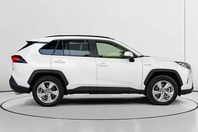 Usado Toyota RAV4 Hybrid Advance 222 CV (163 kW) 2021 SUV
