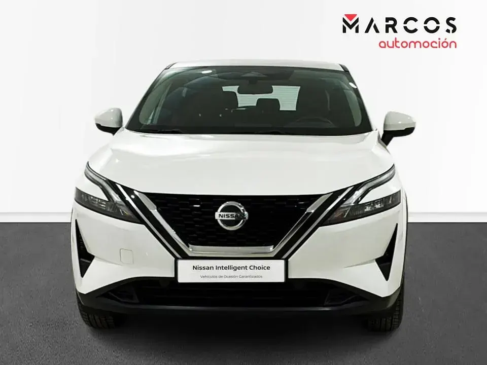 Usado Nissan Qashqai Acenta 158 CV (116 kW) 2022 Sapporo white SUV