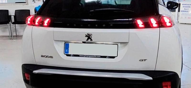 Usado Peugeot 2008 GT 156 CV (114 kW) 2019 Blanc nacre SUV