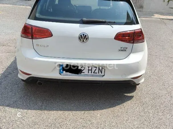 Usado VW Golf VII Advance 105 CV (77 kW) 2014 Blanco Berlina