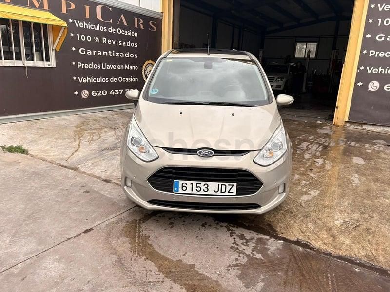 Usado Ford B-MAX Titanium 125 CV (91 kW) 2015 Beige Monovolumen