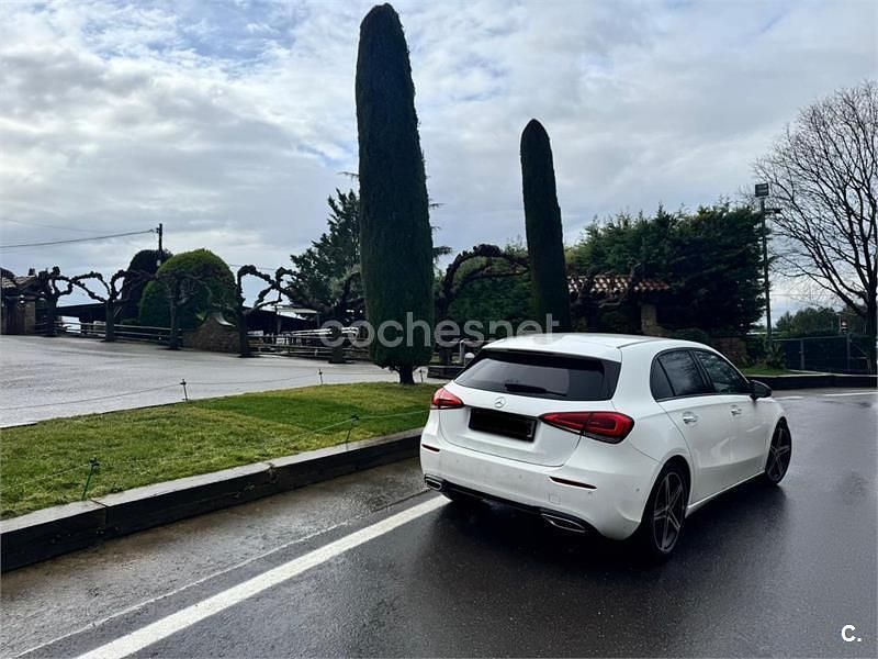 Usado Mercedes A180 109 CV (80 kW) 2018 Blanco Berlina